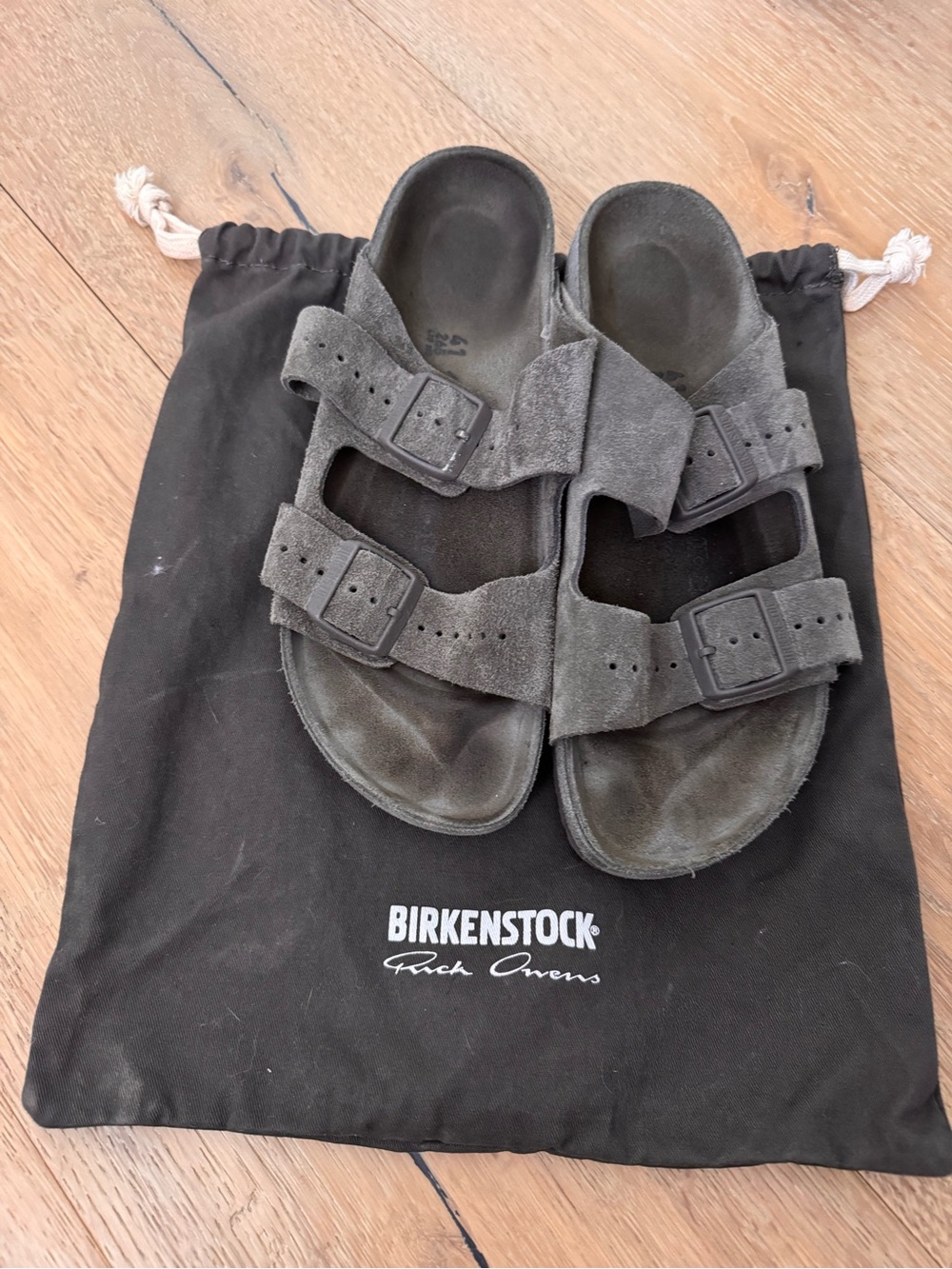 Birkenstock Suede Double Strap Sandals in Taupe Gray size 41 Unisex